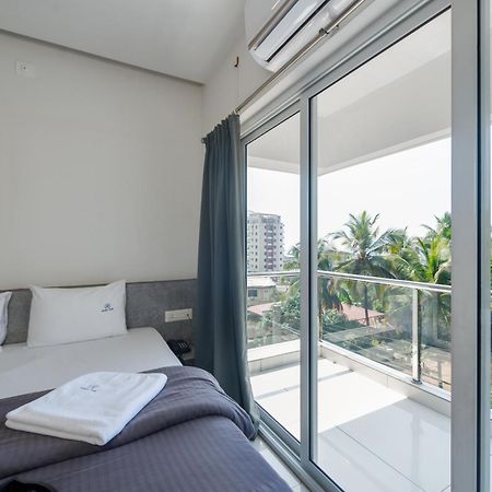 Manipal Atalia Service Apartments Экстерьер фото