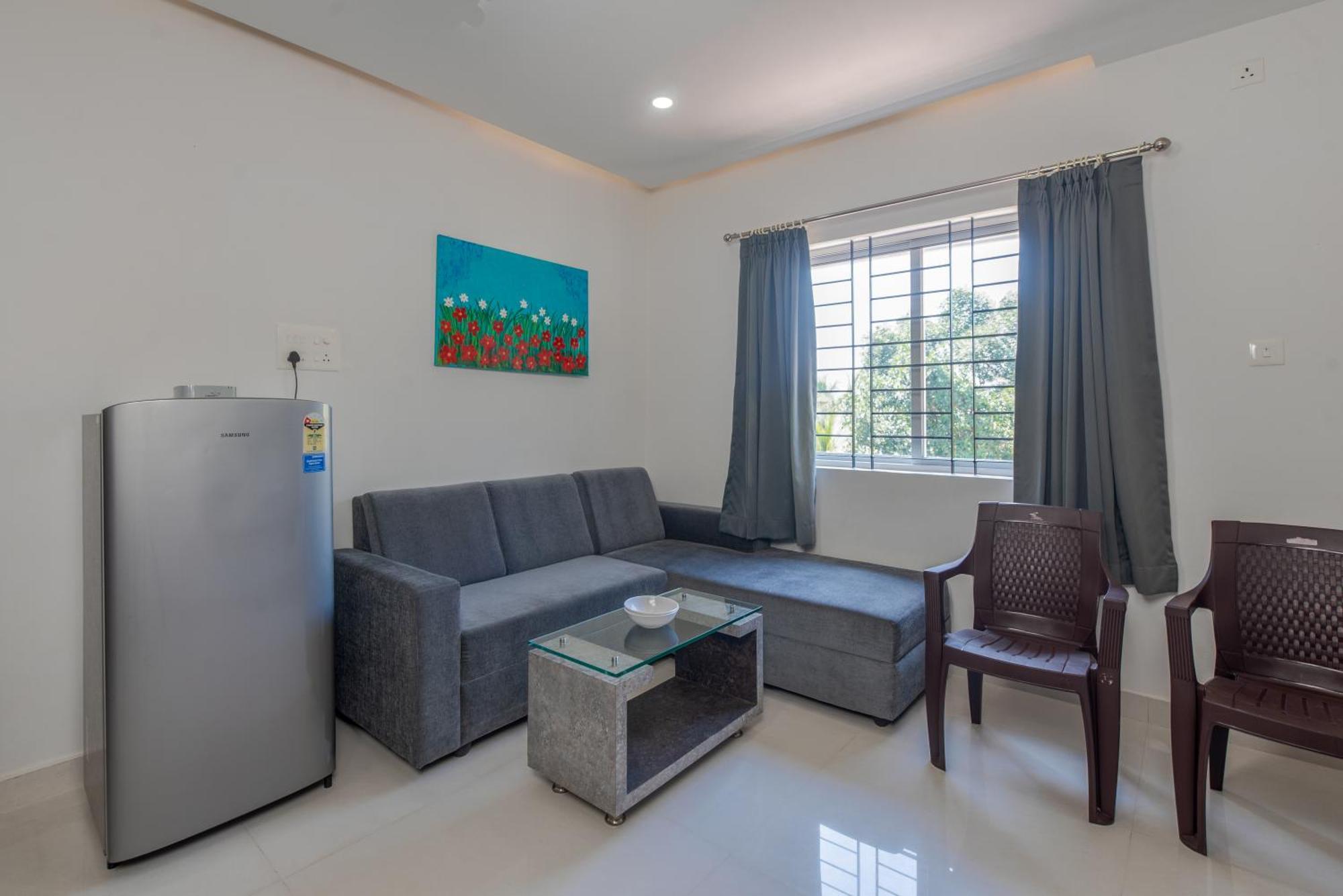 Manipal Atalia Service Apartments Экстерьер фото