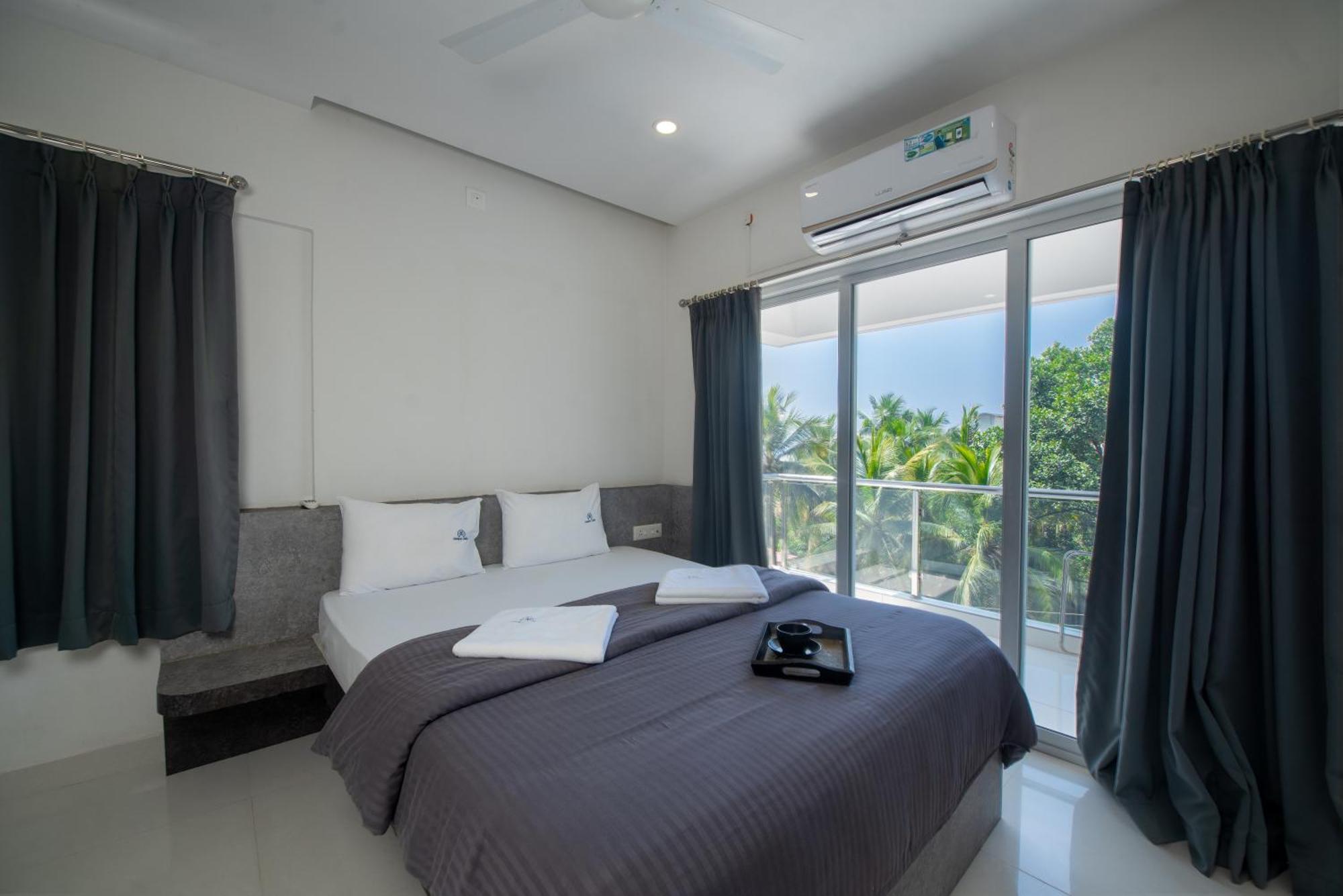 Manipal Atalia Service Apartments Экстерьер фото
