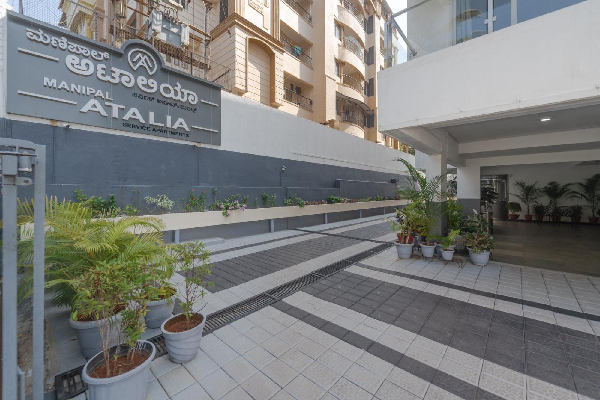 Manipal Atalia Service Apartments Экстерьер фото