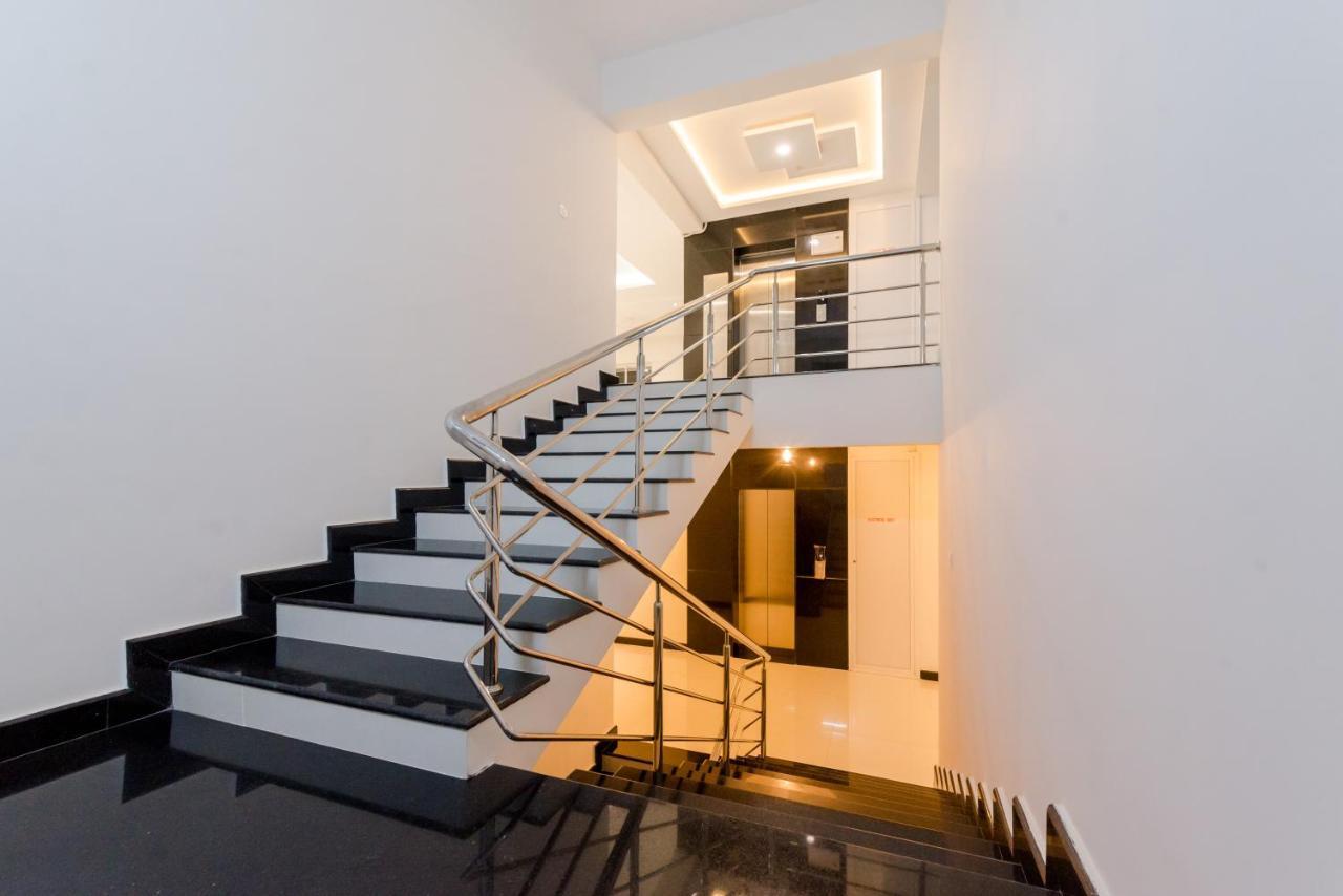 Manipal Atalia Service Apartments Экстерьер фото