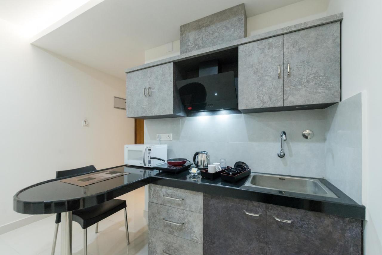 Manipal Atalia Service Apartments Экстерьер фото