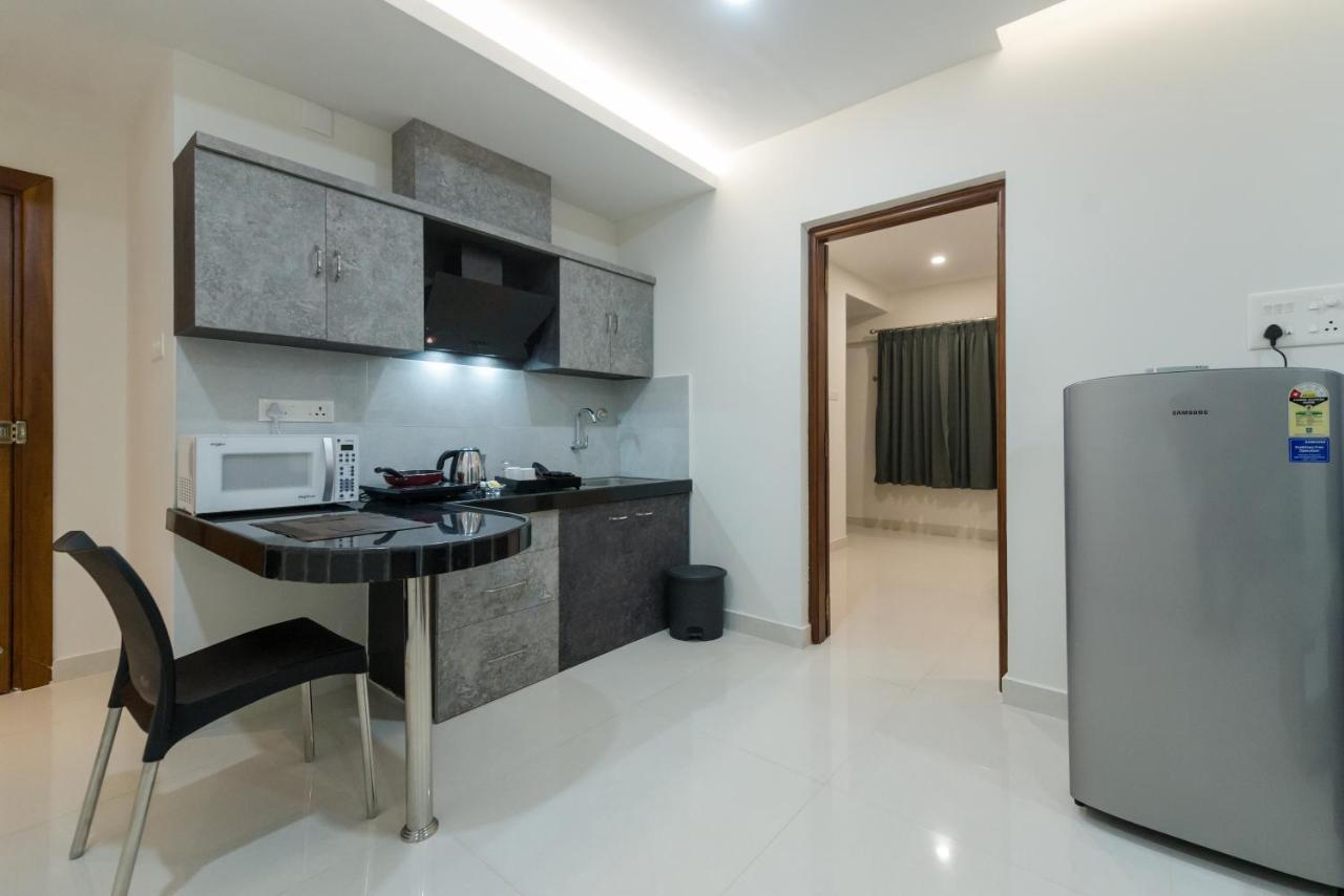 Manipal Atalia Service Apartments Экстерьер фото